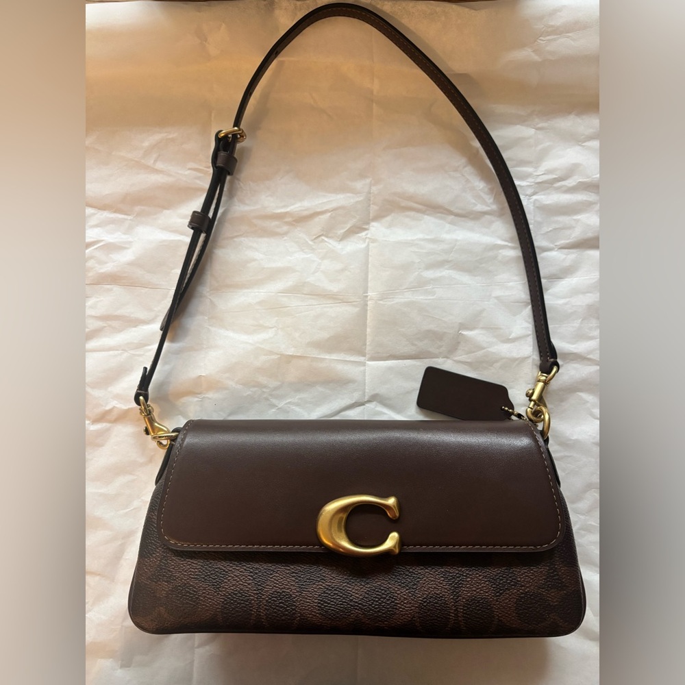 Coach Dark Brown Leather Shoulder Bag Jet